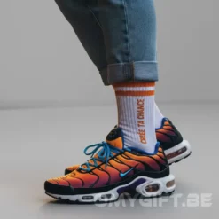 chaussettes de sport montantes personnalisées