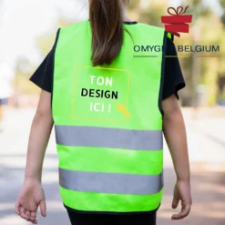 Gilet fluorescent enfant personnalisé vert avec marquage au dos